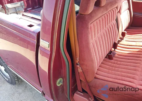 1993 Chevrolet Gmt-400 C1500 из США, поврежденный, VIN 1GCDC14K6PZ105089